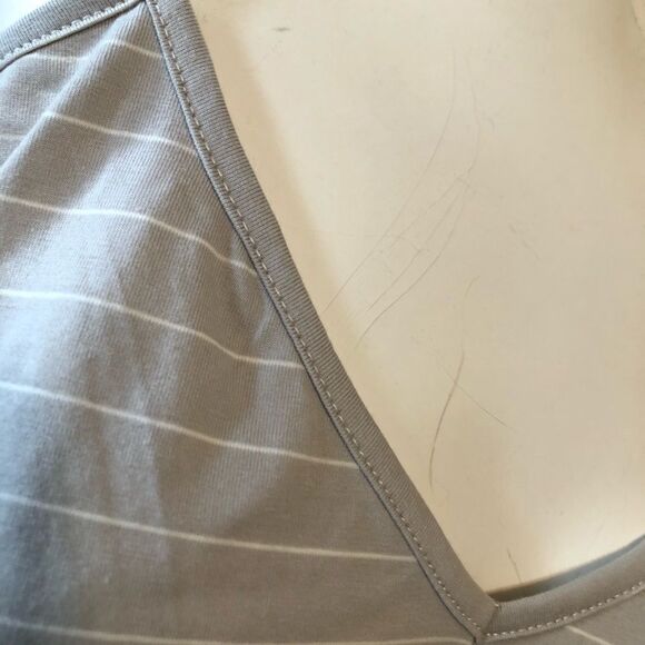 LIRA Clothing Stripe Tank Top Size Small - Picture 6 of 8